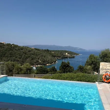 Villa Cu In Meganissi