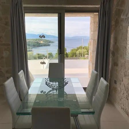 Villa Cu In Meganissi *